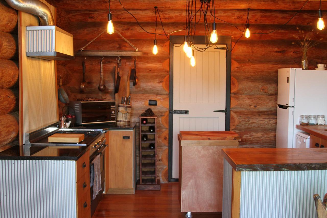 The Log Cabin & Packing Shed Vila Waihi Exterior foto